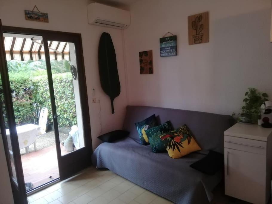 Location Dans Residence Calme, Proche Mer Cavalaire-sur-Mer Exteriér fotografie